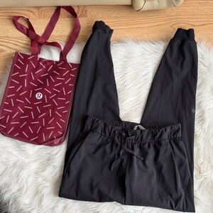 Lululemon on the fly jogger pants